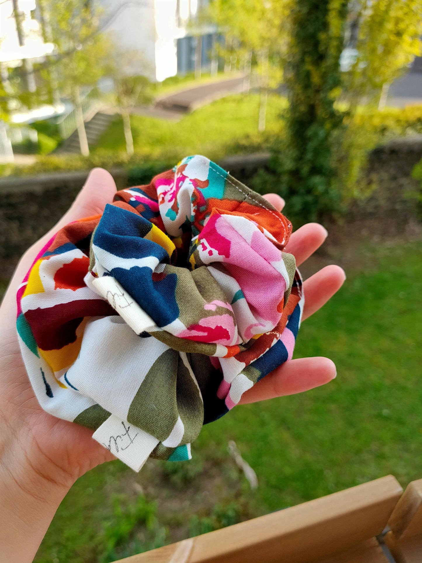 chouchou-fait-main-couleurs-estivales