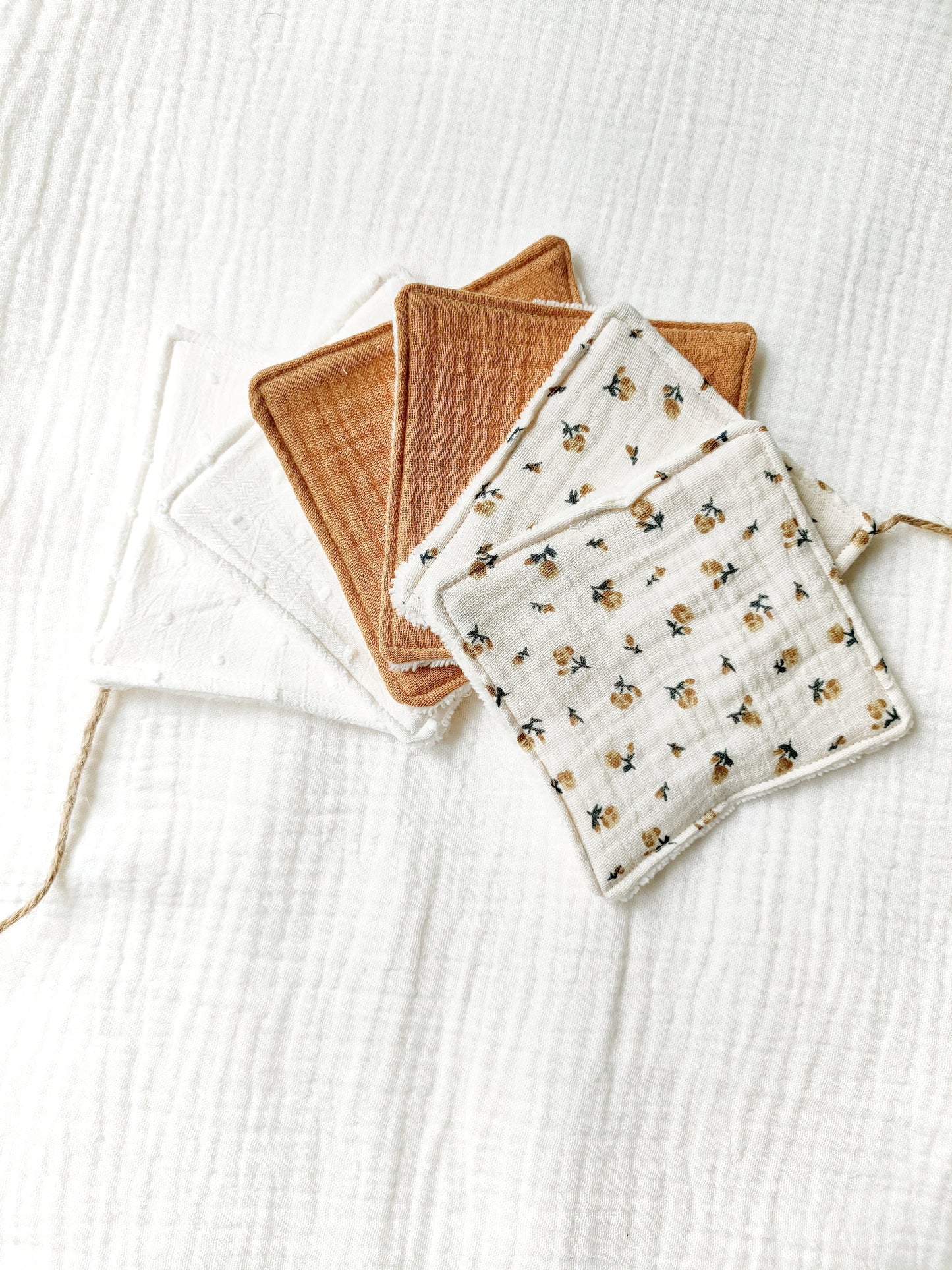 lingettes-lavables-fleuries-camel