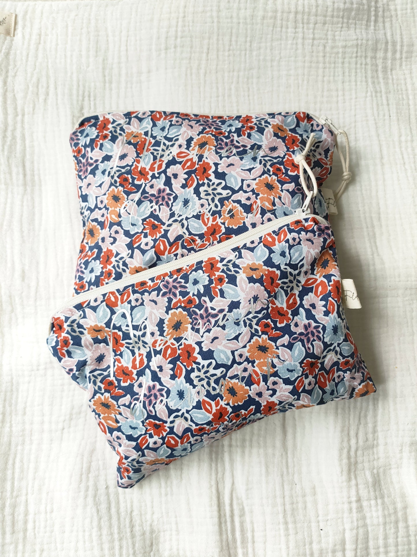 pochette-plate-fleurie-interieur-rose