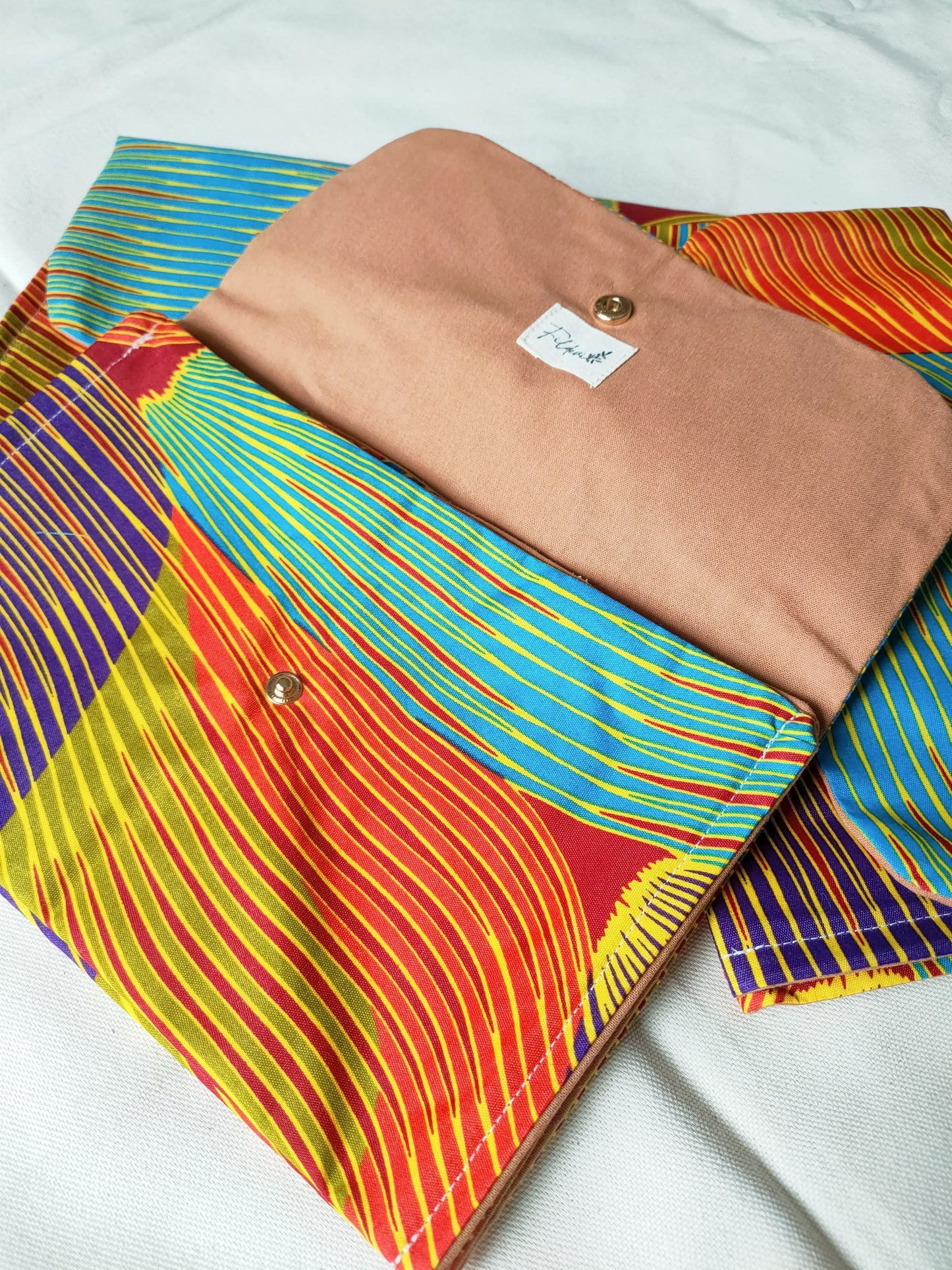 pochette-wax-fait-main-interieur-terracotta