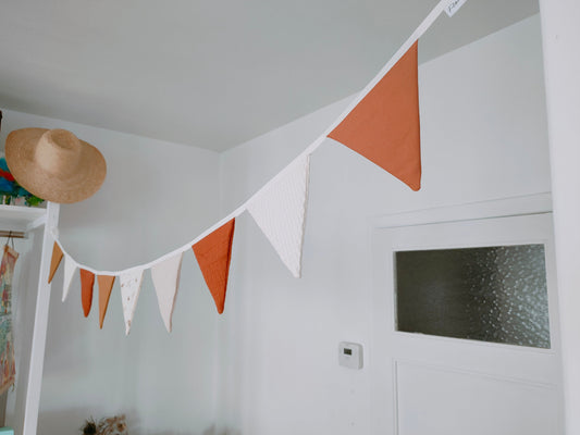 guirlande-deco-orange-blanche
