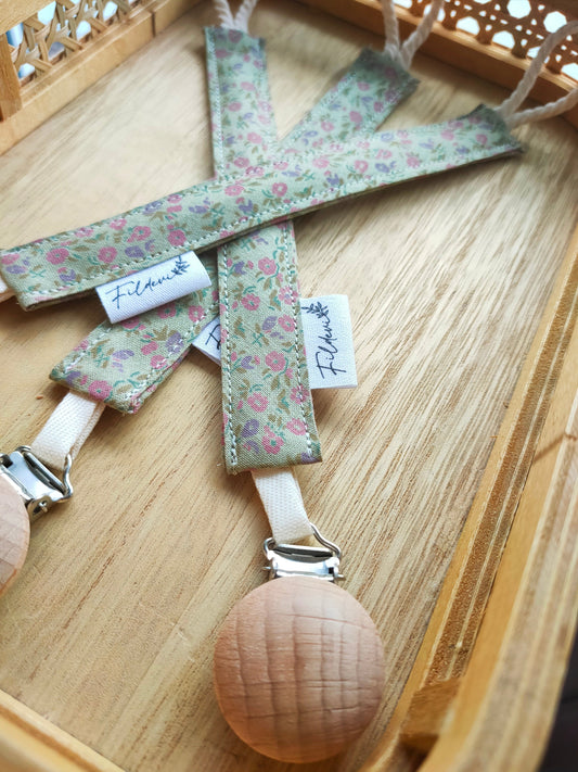 attache-tetine-liberty-vintage-vert