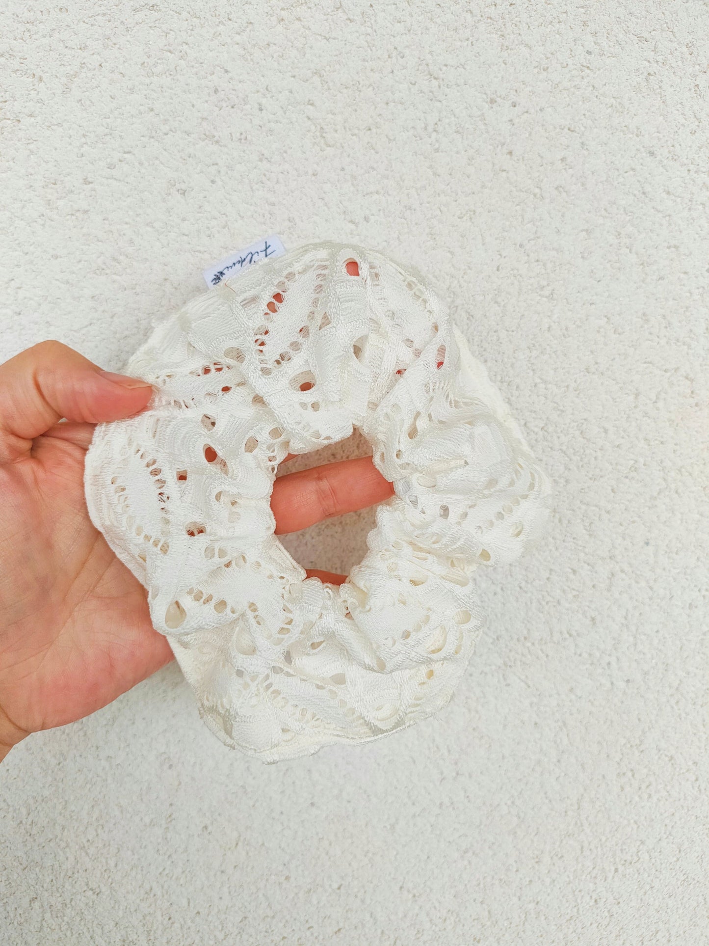 chouchou-dentelle-blanc-ivoire