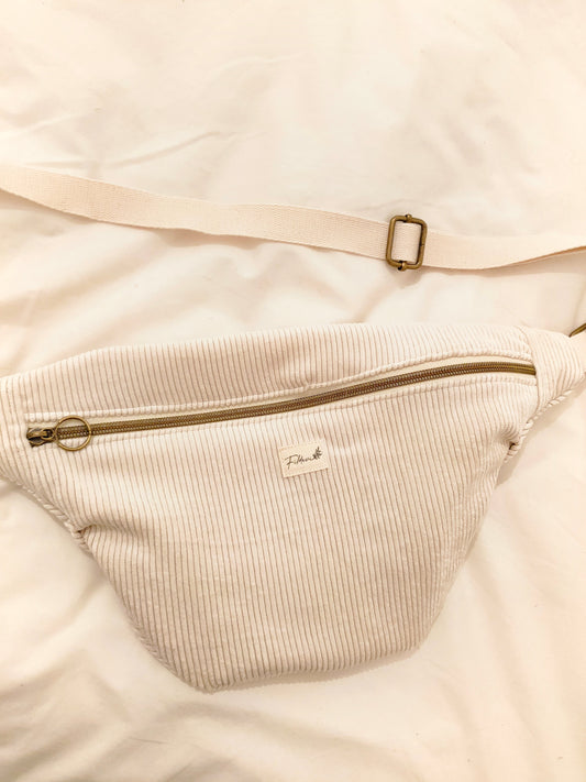 sac-banane-fait-main-velours-cotele-blanc